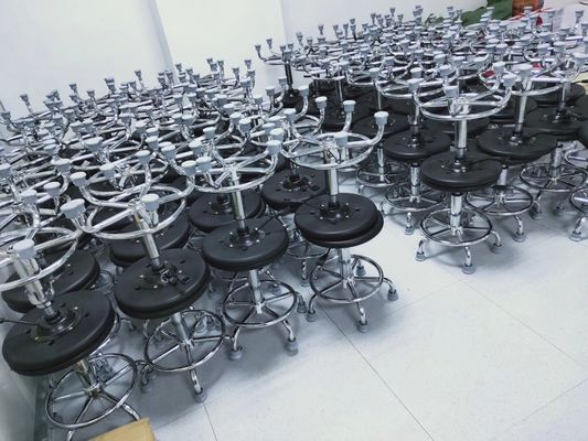 Industrial Ergonomic Backrest PU Leather Chair Hospital 300lb Lab Chairs With Wheels